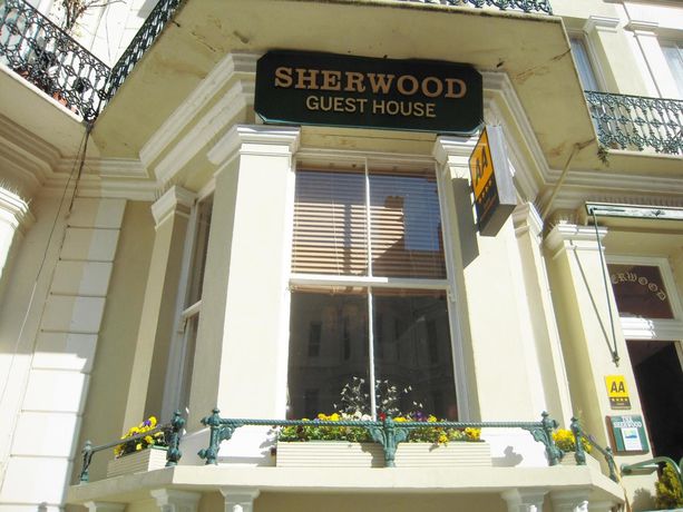 Imagen de los exteriores del Hotel The Sherwood - Guest House. Foto 13