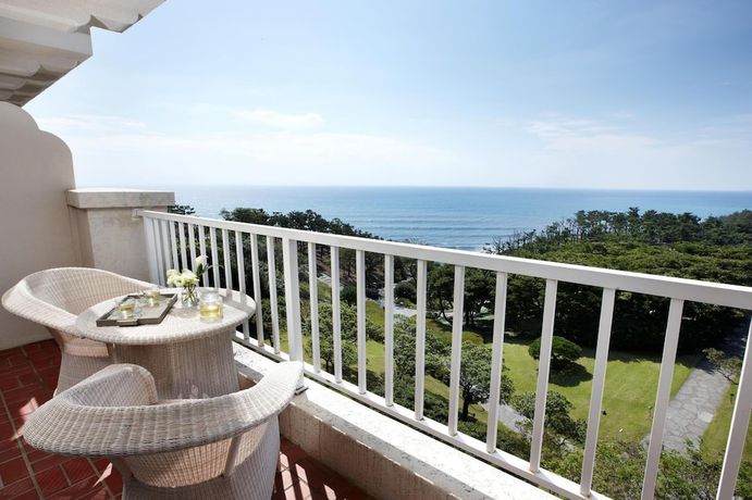 Imagen de la habitación del Hotel The Shilla Jeju. Foto 11