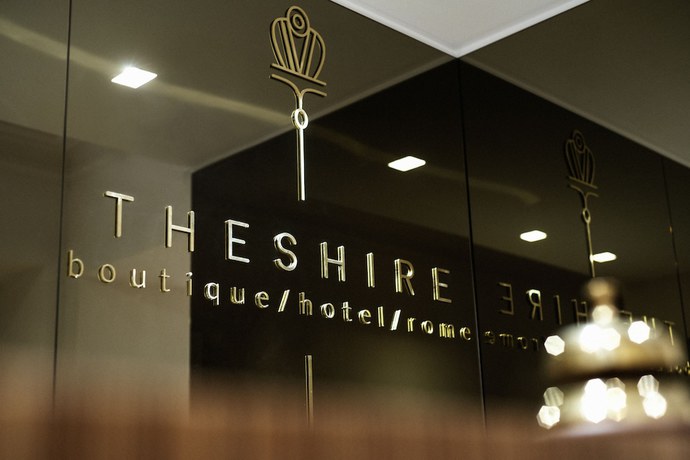 Imagen de los interiores del Hotel The Shire. Foto 20