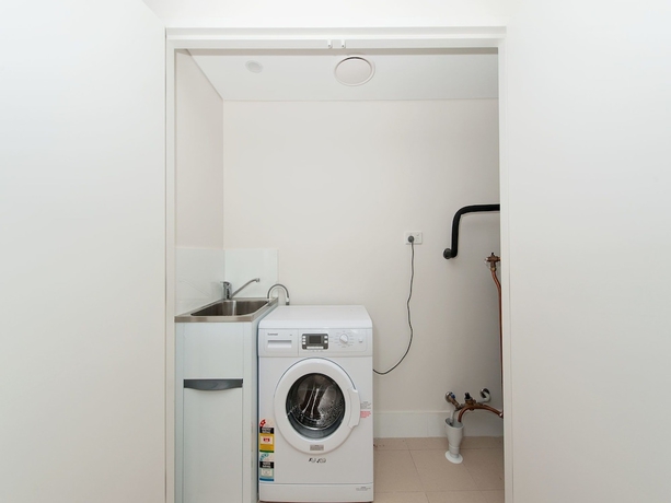 Imagen de la habitación del Hotel The Shoal Apartments, Unit 304/4-8 Bullecourt Street. Foto 11