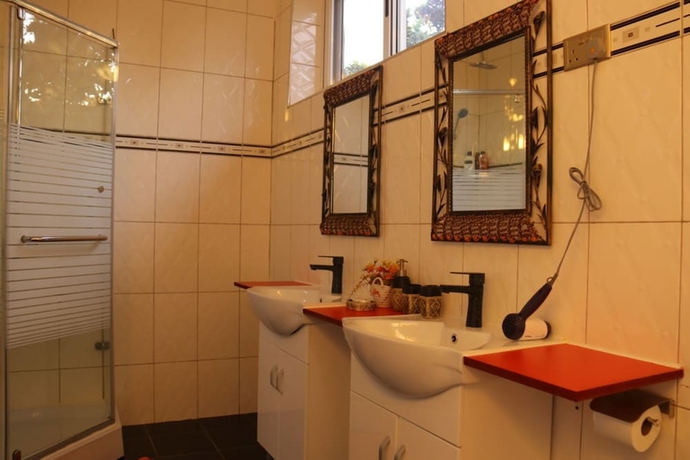 Imagen de la habitación del Hotel The Shoebill Nest. Foto 13