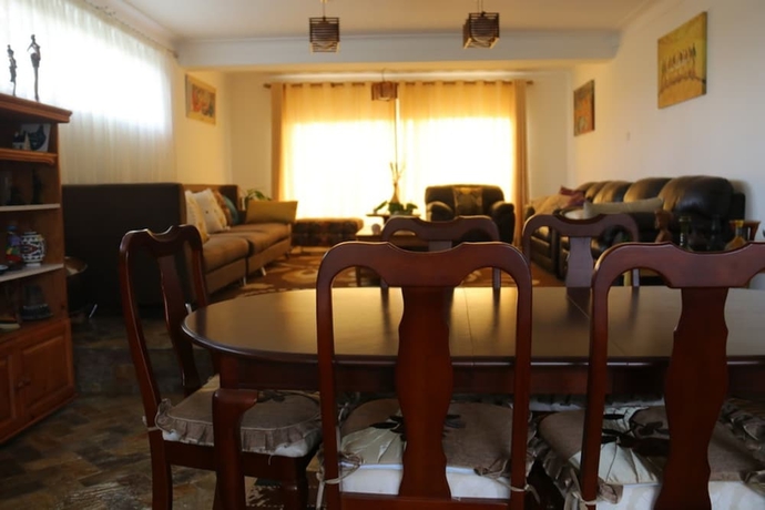 Imagen del bar/restaurante del Hotel The Shoebill Nest. Foto 4