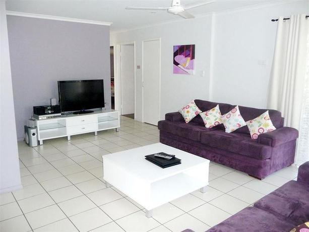 Imagen general del Hotel The Shores Holiday Apartments. Foto 8