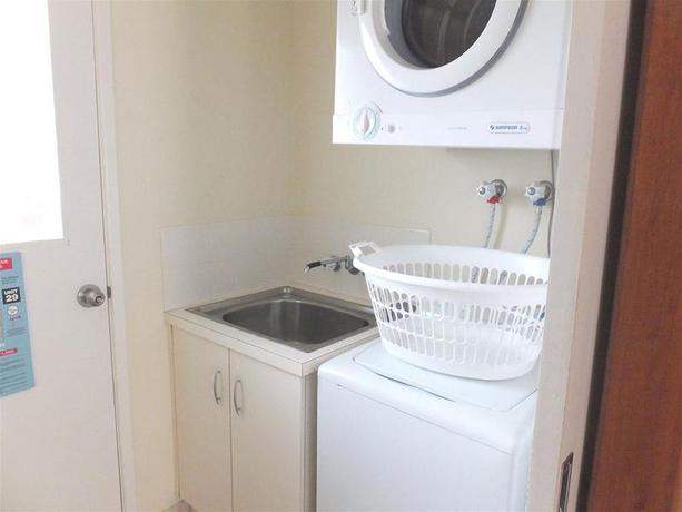 Imagen general del Hotel The Shores Holiday Apartments. Foto 15