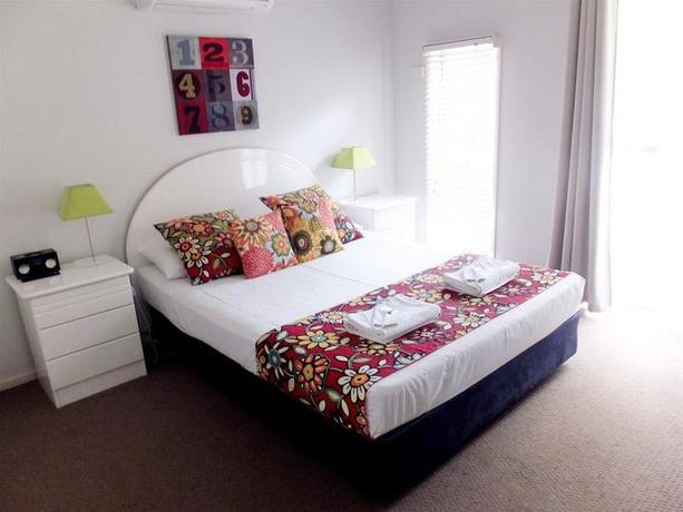 Imagen general del Hotel The Shores Holiday Apartments. Foto 16