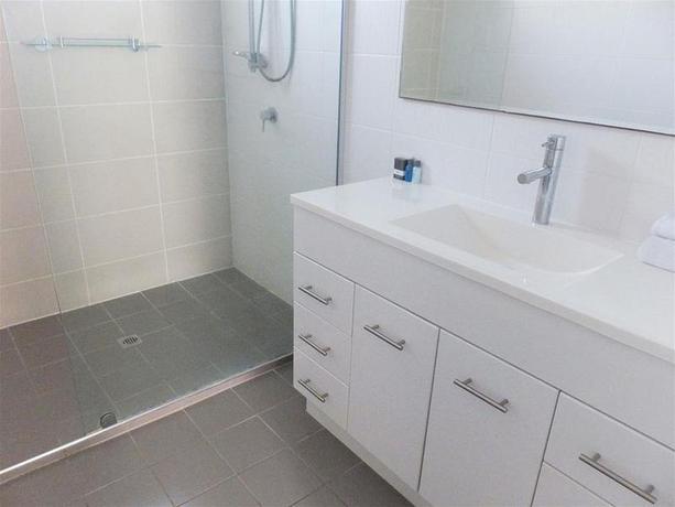 Imagen general del Hotel The Shores Holiday Apartments. Foto 17