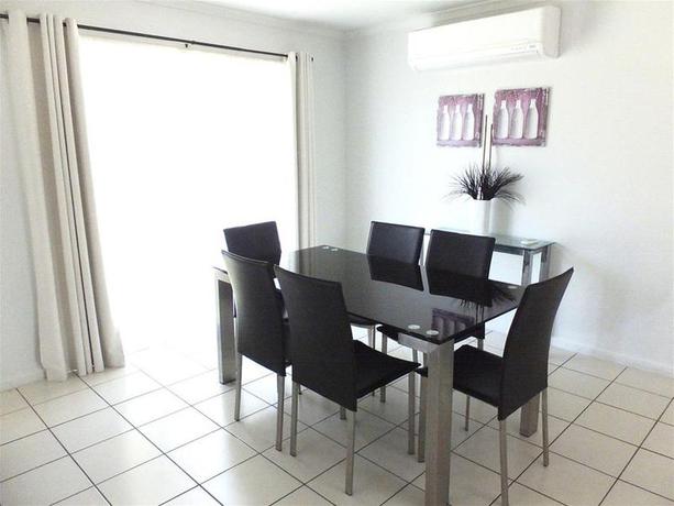 Imagen general del Hotel The Shores Holiday Apartments. Foto 20