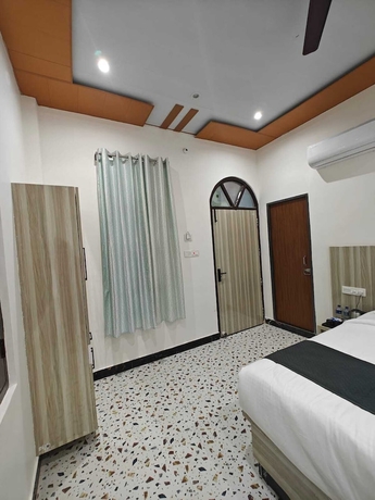 Imagen de la habitación del Hotel The Shyama Grand Regency Ayodhya. Foto 12