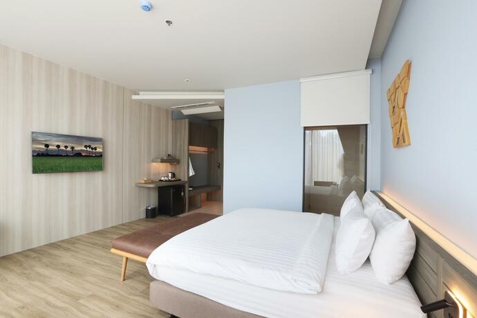 Imagen general del Hotel The Signature Airport, Airport Garden Village. Foto 30
