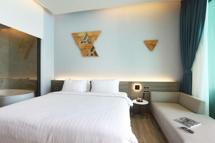 Imagen general del Hotel The Signature Airport, Airport Garden Village. Foto 39