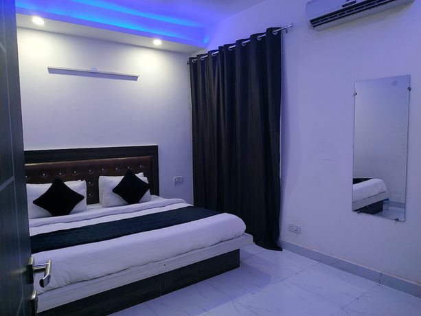 Imagen de la habitación del Hotel The Signature Noida. Foto 5