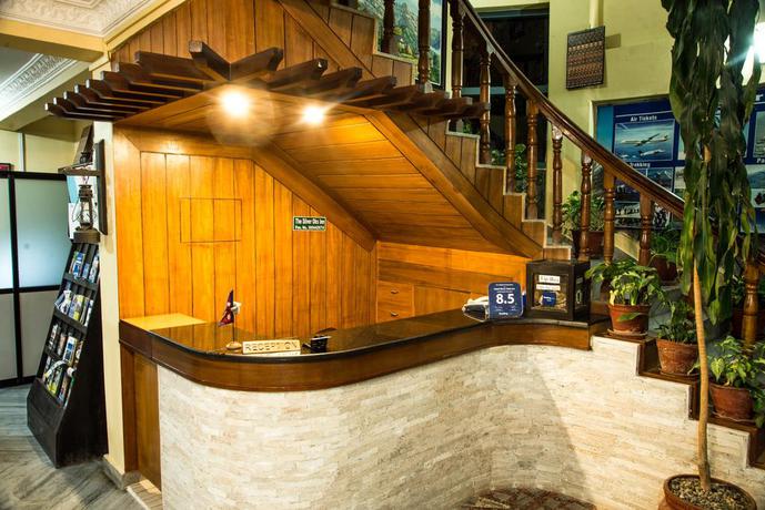 Imagen de los interiores del Hotel The Silver Oaks Inn. Foto 9