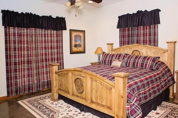 Imagen general del Hotel The Silver Spur Resort - Campsite. Foto 13