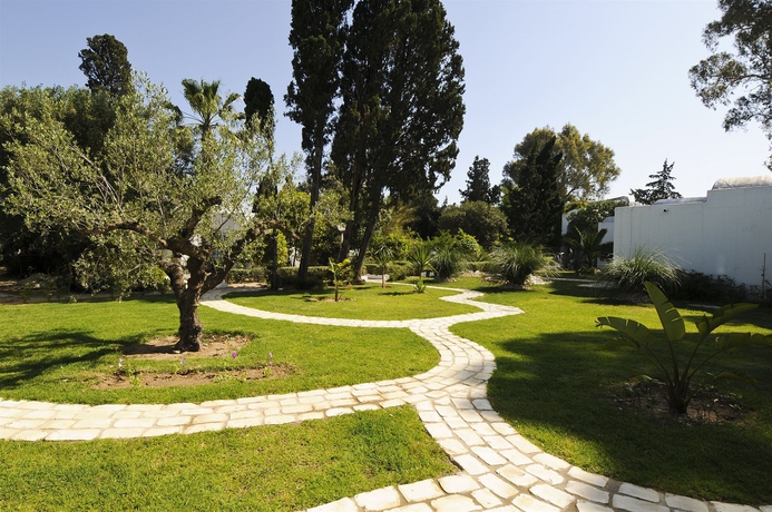 Imagen de los exteriores del Hotel The Sindbad. Foto 10