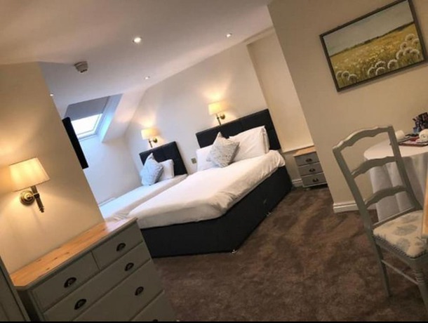 Imagen de la habitación del Hotel The Sitwell Arms. Foto 6