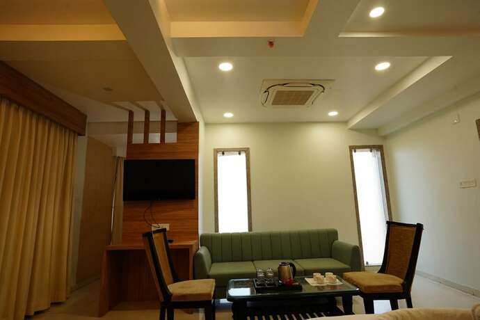 Imagen de la habitación del Hotel The Sky Comfort Babuji Jodhpur Palace. Foto 21
