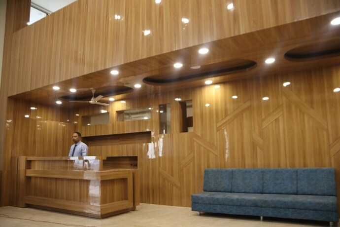 Imagen de los interiores del Hotel The Sky Comfort Beach, Dwarka. Foto 24