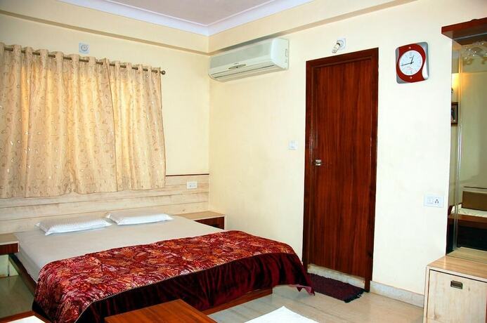 Imagen general del Hotel The Sky Comfort Shri Vithalesh. Foto 9