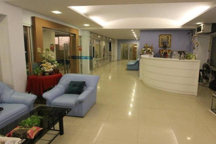 Imagen de los interiores del Hotel The Sky Condo. Foto 8
