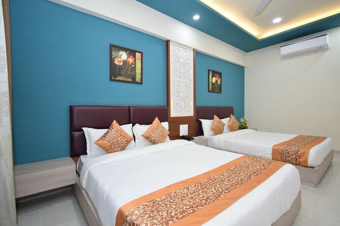 Imagen de la habitación del Hotel The Sky Imperial Gopal Darshan. Foto 18