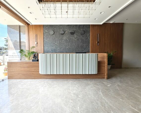 Imagen general del Hotel The Sky Imperial Kailash. Foto 4