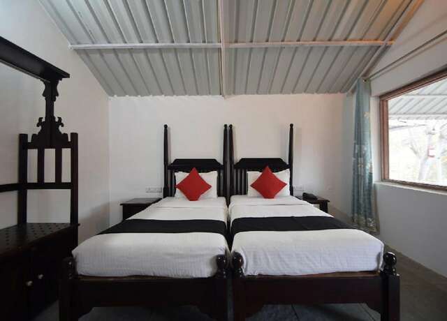 Imagen de la habitación del Hotel The Sky Imperial Kumbhalmer Resort. Foto 15