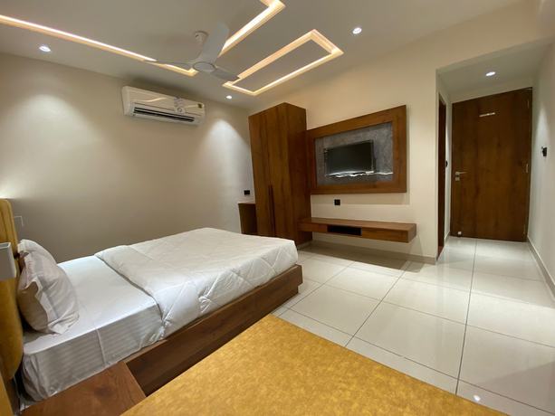 Imagen de la habitación del Hotel The Sky Imperial Sugam. Foto 4