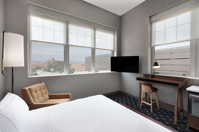 Imagen de la habitación del Hotel The Slate Denver, Tapestry Collection By Hilton. Foto 13