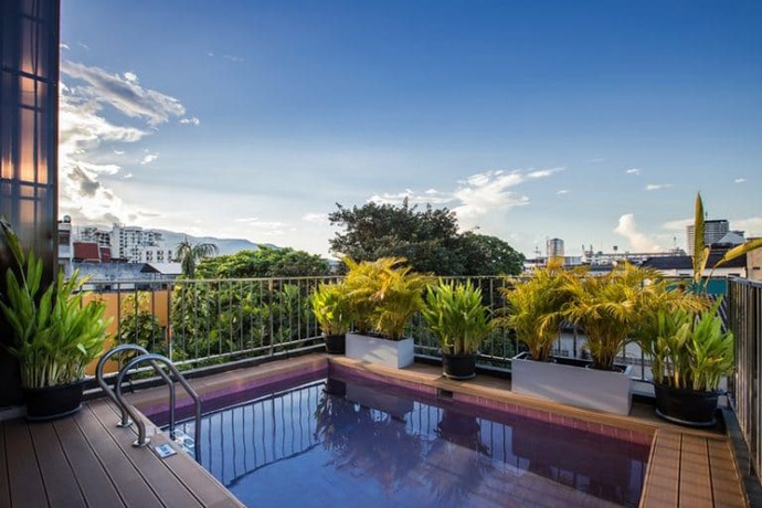 Imagen de la piscina del Hotel The Small Chiang Mai. Foto 13