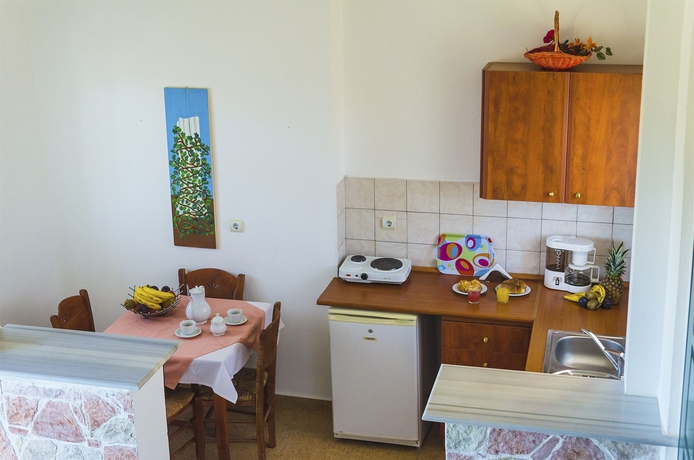 Imagen de la habitación del Hotel The Small Village. Foto 5