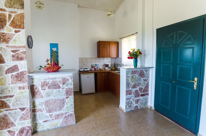 Imagen de la habitación del Hotel The Small Village. Foto 7