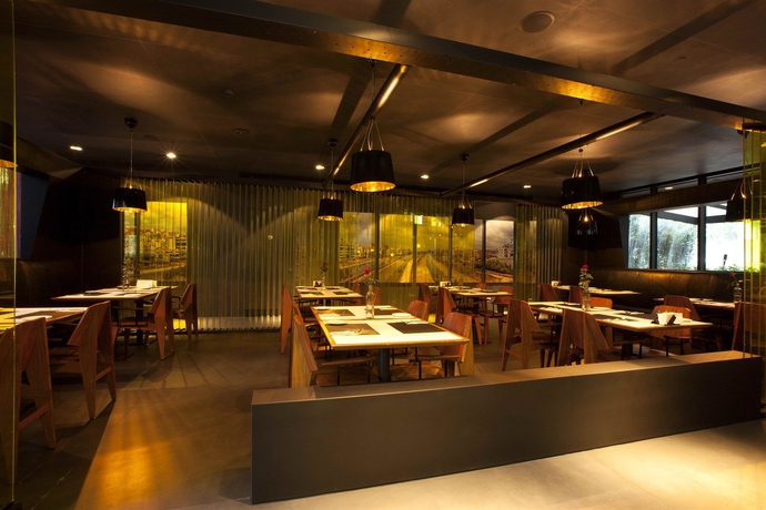 Imagen del bar/restaurante del Hotel The Smallville. Foto 3