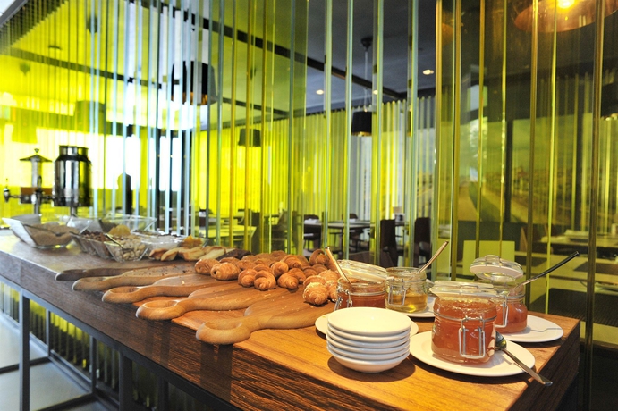 Imagen del bar/restaurante del Hotel The Smallville. Foto 5