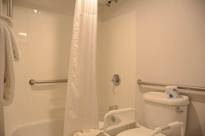 Imagen de la habitación del Hotel The Smart Stay Inn. Foto 4