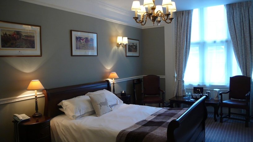 Imagen de la habitación del Hotel The Snooty Fox. Foto 5