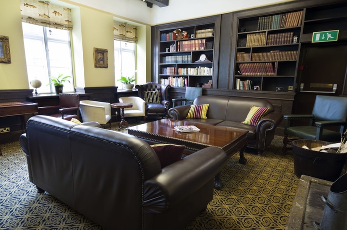 Imagen del bar/restaurante del Hotel The Snooty Fox. Foto 2