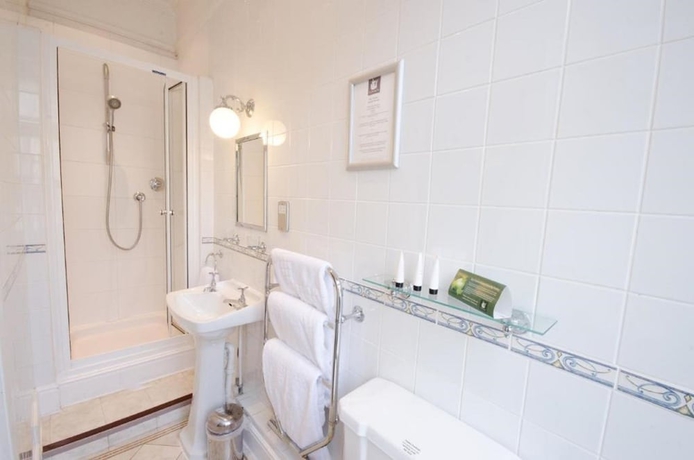 Imagen de la habitación del Hotel The Snooty Fox. Foto 15