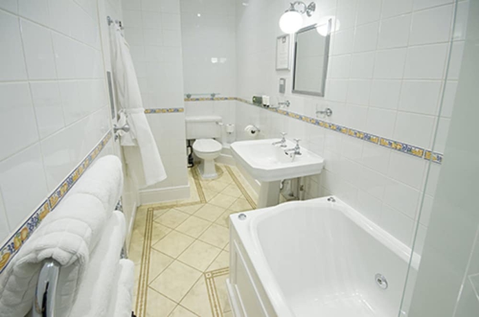 Imagen de la habitación del Hotel The Snooty Fox. Foto 16