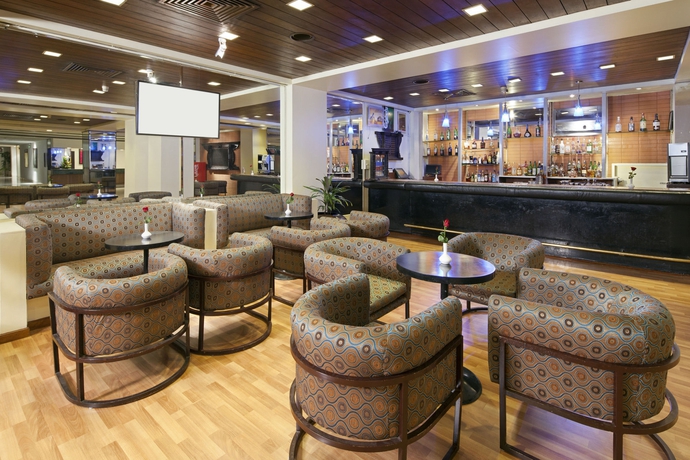 Imagen del bar/restaurante del Hotel The Soaltee Kathmandu. Foto 4