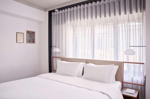 Imagen de la habitación del Hotel The Social Athens , A Member Of Radisson Individuals. Foto 9