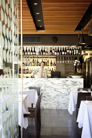 Imagen del bar/restaurante del Hotel The Soho , An Ascend Collection Member. Foto 4