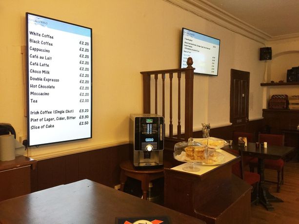 Imagen del bar/restaurante del Hotel The Solar Strand. Foto 3