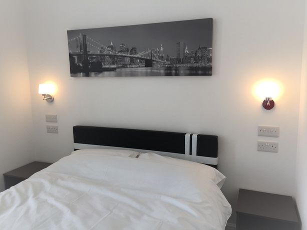 Imagen de la habitación del Hotel The Solar Strand. Foto 13