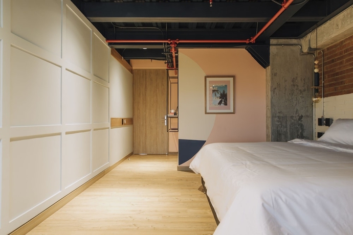 Imagen de la habitación del Hotel The Somos Beats and Rooftop. Foto 4
