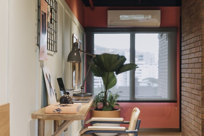 Imagen de la habitación del Hotel The Somos Beats and Rooftop. Foto 5