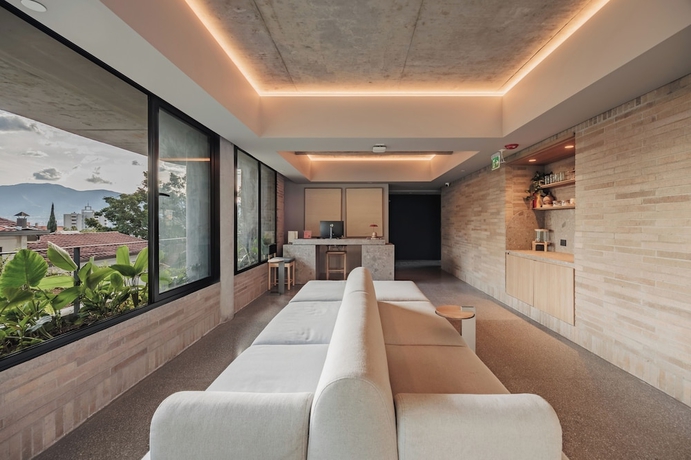 Imagen de los interiores del Hotel The Somos Loho. Foto 15