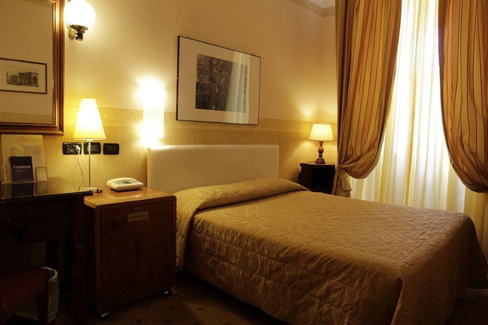 Imagen de la habitación del Hotel The Sonetto Powered By Sonder. Foto 6