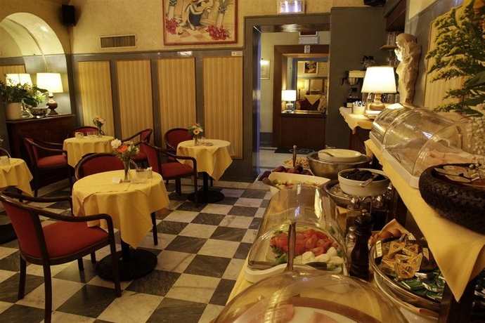 Imagen del bar/restaurante del Hotel The Sonetto Powered By Sonder. Foto 5