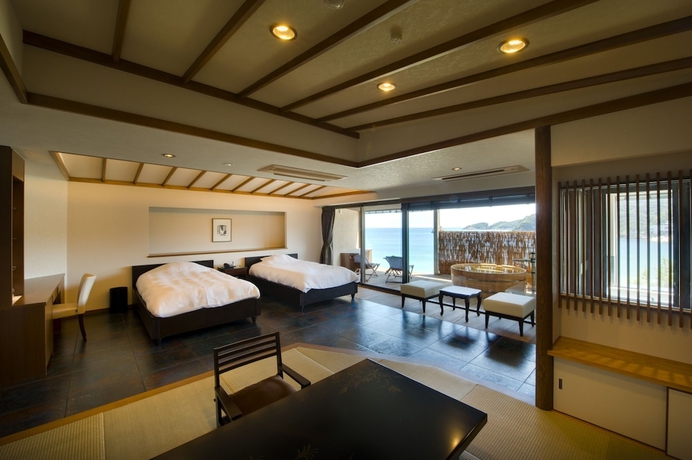 Imagen de la habitación del Hotel The Spa Resort Bettei Rakuyu. Foto 3