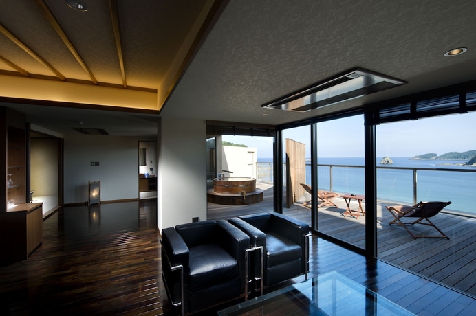 Imagen de la habitación del Hotel The Spa Resort Bettei Rakuyu. Foto 4